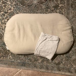 SnuggleMe infant lounger (0-9m) with 2 covers